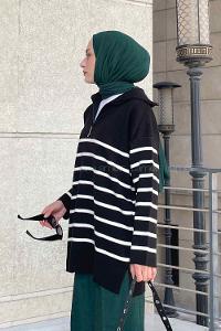 Black Choker Neck Long Arm Jumper