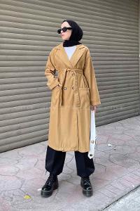 Lamelif Cuerpo Çizgi Detaylı Trençkot Camel