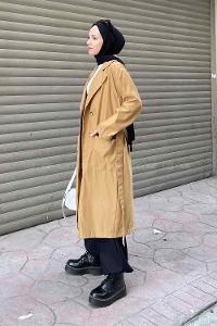 Lamelif Cuerpo Çizgi Detaylı Trençkot Camel