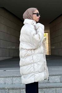 Cream Hood Neck Long Arm Coat
