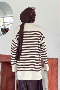 Brown Medium Crew Neck Long Arm Jumper