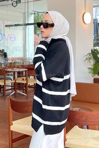 Lamelif Sebastian Fermuarlı Çizgili Kazak Siyah