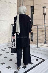 Black Mock Turtle Neck Long Arm Without Accessories Knitwear Regular Trousers Comfortable Suit