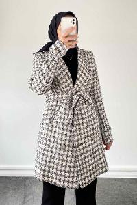 White Medium V Neck Long Arm Cotton Jacket