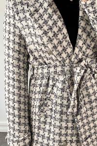 White Medium V Neck Long Arm Cotton Jacket