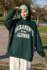 Emerald Green Hood Neck Long Arm Printed Sweatshirt
