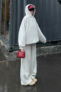 Lamelif Kapüşonlu Salaş Sweatshirt Beyaz