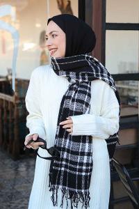 Lamelif Ekose Desen Omuz Şal Siyah-Beyaz