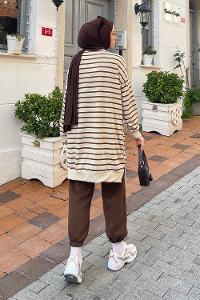 Bitter Brown Crew Neck Long Arm Printed Sweatshirt