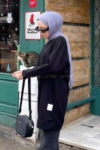 Lamelif Bisiklet Yaka Arma Detaylı Üç İplik Tunik Siyah