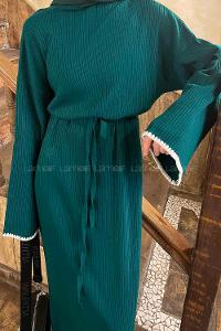 Lamelif Kol-Etek Ucu Nakışlı Triko Tesettür Elbise Zümrüt