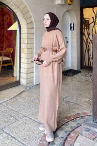 Lamelif Balon Kol Triko Tesettür Elbise Sütlü Kahve