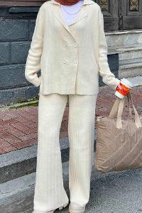 Lamelif  Ceketli Triko Takım Ekru