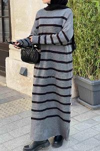 Lamelif Çizgi Detaylı Triko Tesettür Elbise Antrasit
