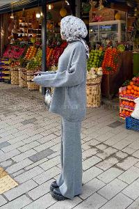 Smoked Crew Neck Long Arm Without Accessories Knitwear Regular Trousers Comfortable Suit