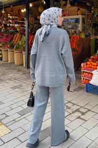 Smoked Crew Neck Long Arm Without Accessories Knitwear Regular Trousers Comfortable Suit