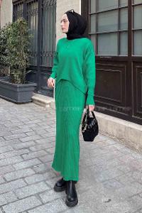 Green Turtle Neck Balloon Sleeve Arm Knitwear Pencil Skirt Suit