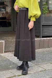 Black Crepe Fabric Pleated Skirt