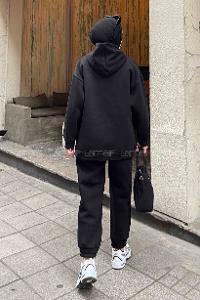 Black Hood Neck Long Arm Without Accessories Two Threads Regular Trousers Comfortable Suit