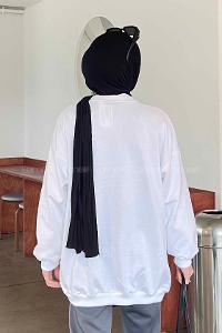 White Medium Crew Neck Long Arm Printed Sweatshirt