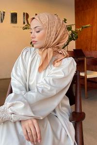 Lamelif Geometrik Desen Jakar Eşarp Camel