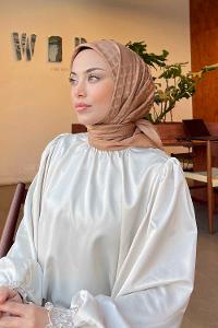 Lamelif Geometrik Desen Jakar Eşarp Sütlü Kahve