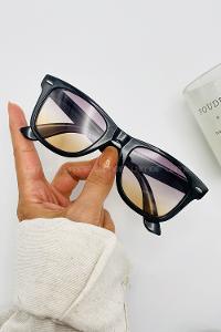 Lamelif RayBan Siyah Çerçeve Çok Renkli Güneş Gözlüğü