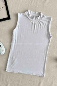 White Crew Neck Zero Arm Combed Fabric Body