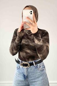 Dark Brown Mock Turtle Neck Long Arm Combed Fabric Body