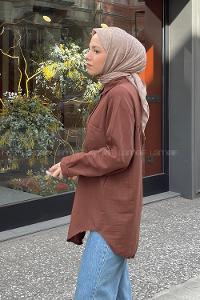 Lamelif Tek Cep Detaylı Çizgi Geçişli Gömlek Kahverengi