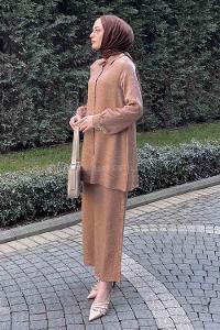 Soft Brown Shirt Collar Long Arm Buttoned Viscose Fabric Trousers Comfortable Suit