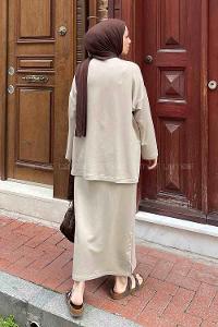 Lamelif Kristal Etekli Tesettür Takım Bej