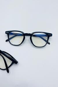 Lamelif Cafune Siyah Çerçeve Şeffaf İmaj Gözlük