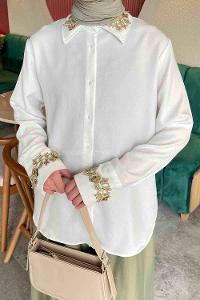 Lameliif Yaka ve Kol Gold Güpür Detaylı Gömlek Beyaz