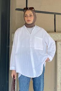 Lamelif Tek Cep Detaylı Çizgi Geçişli Gömlek Beyaz