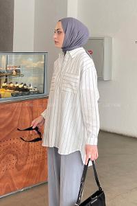 Lamelif Çizgi Desenli Cepli Gömlek Gri