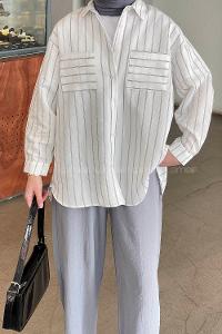 Lamelif Çizgi Desenli Cepli Gömlek Gri