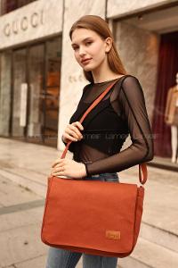 Tan Buckle Skin Hand Bag Bag