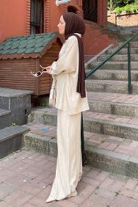 Lamelif İkili Gofre Tesettür Takım Bej