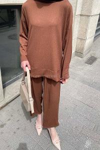 Brown Crew Neck Long Arm Poplin Fabric Trousers Comfortable Suit