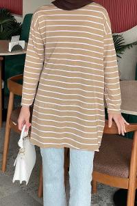 Brown With Milk Medium Crew Neck Half Arm Arm Cotton Fabric Printed T-shirt