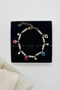 Lamelif Gold İnci Detaylı Renkli Kalpli Zarif Bileklik