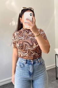 Brown Turtle Neck Short Arm Combed Fabric Body