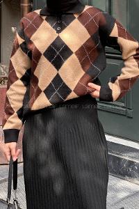 Black Polo Neck Collar Long Arm Jumper