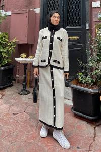 Lamelif Cep Detaylı Düğme Detaylı Triko Tesettür Takım Ekru