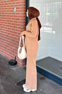Brown With Milk Shirt Collar Long Arm Knitwear Regular Trousers Comfortable Suit