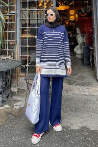 Lamelif Çizgili Triko Tesettür Takım Lacivert