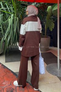 Lamelif Yakalı Önü Düğmeli Tasarım Triko Tesettür Takım Kahverengi