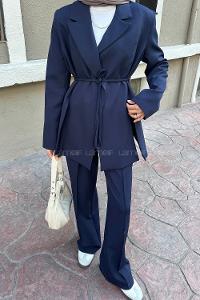 Lamelif Yırtmaç Detaylı Ceket Tesettür Takım Lacivert