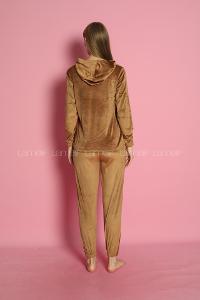 Lamelif Frans Kadife Kumaş Kapişonlu Pijama Takım Seti Camel